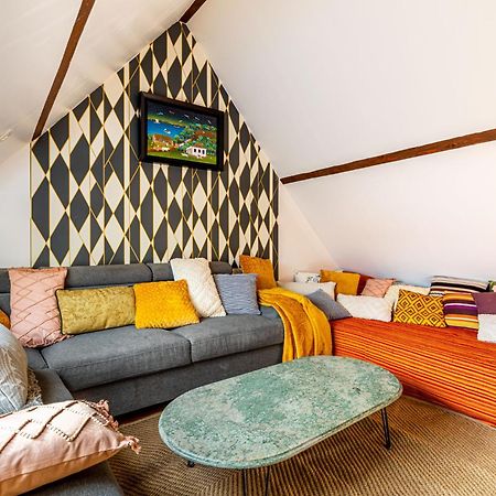 Art & Curiosity Cabinet Style Appartement With Paris View, Villa Des Ammonites Meudon Bagian luar foto
