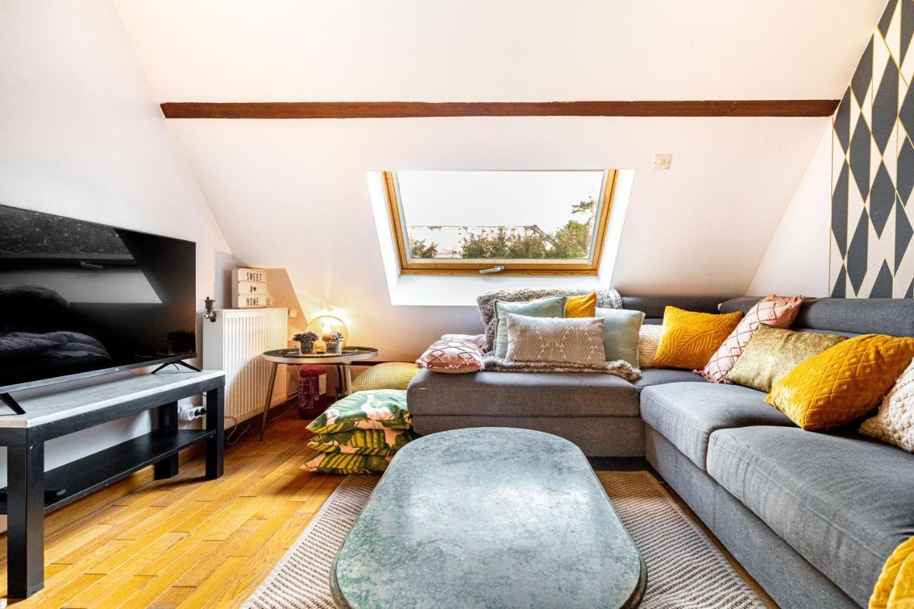 Art & Curiosity Cabinet Style Appartement With Paris View, Villa Des Ammonites Meudon Bagian luar foto